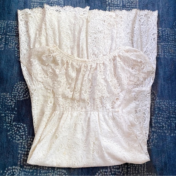 💍 VINTAGE ILGWU UNION MADE TALL CROCHET OPEN SHOULDER WEDDING GOWN! - Picture 9 of 16